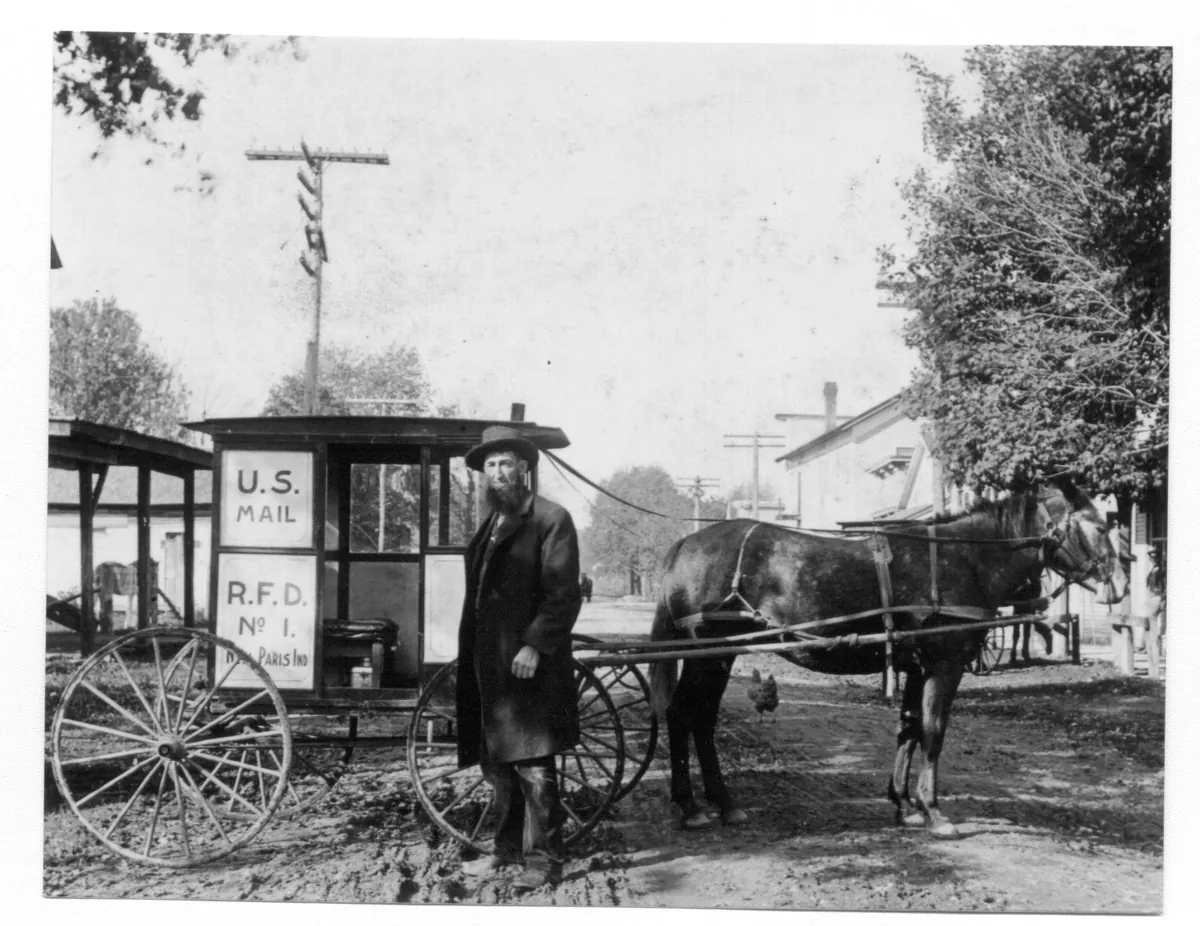 New Paris Street View 1900s